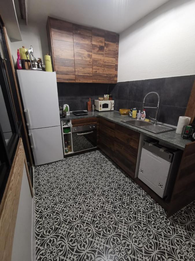 Homey Art Apartment Next To Drujba Lake Metro Stations And Bul.Tsarigradsko Shose Sófia Exterior foto
